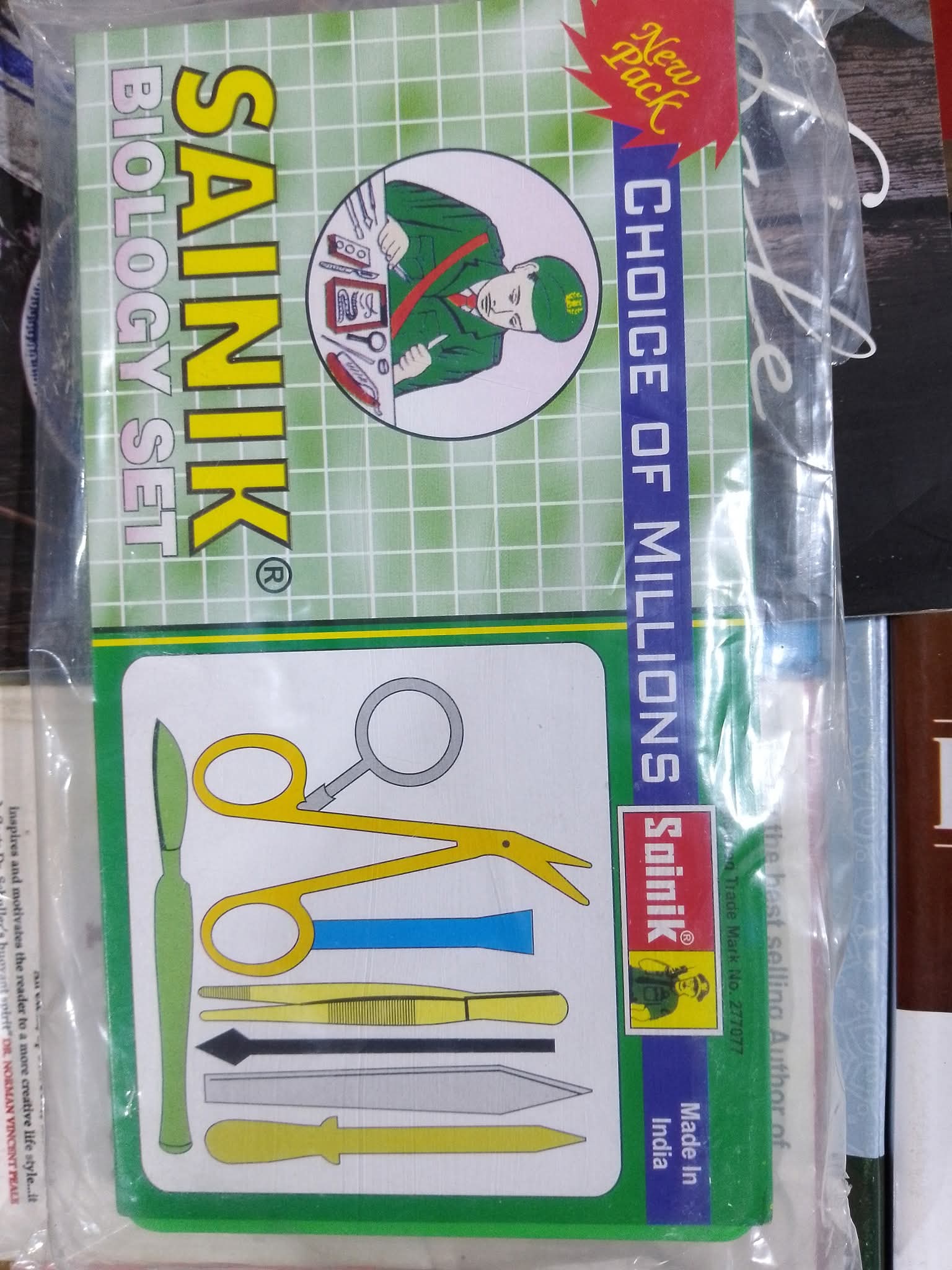 wunna-material-sainik-biology-set-69de888aa97e69.66863632.jpg